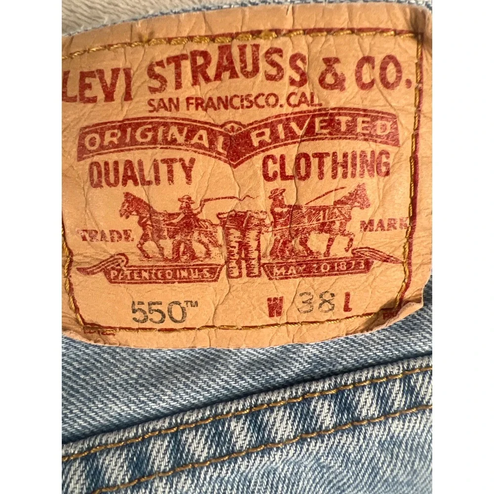 Levis 550 Relaxed Fit Denim Shorts Mens 38 Light Wash Blue Cotton Jorts